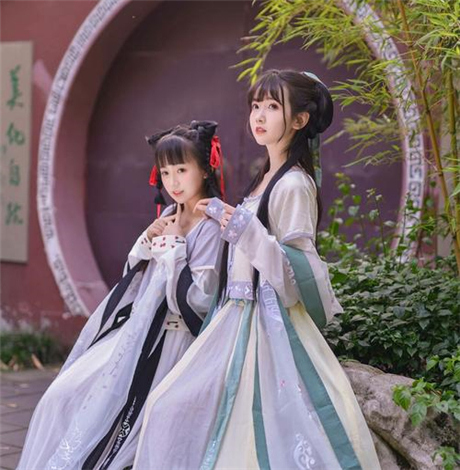 适合汉服的发型 汉服常见款式