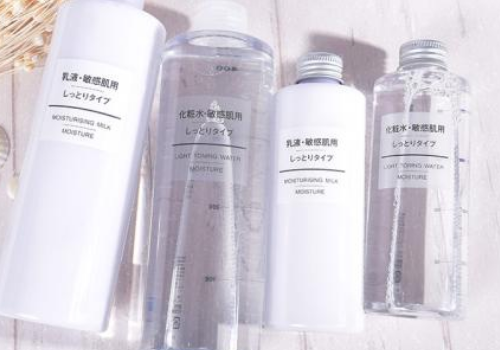 15ml水乳能用多久 和精华的区别