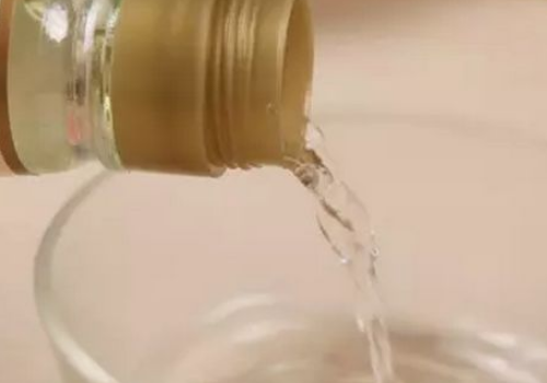 白醋洗脸用几度的合适  可以天天用吗