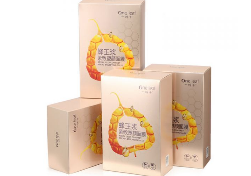 一叶子蜂王浆面膜好吗    如何使用