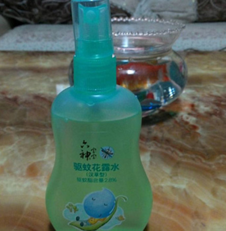 花露水能去鞋子臭味吗 花露水需谨慎用来除鞋臭