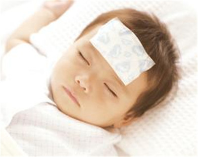 新生儿发烧可以用退热贴吗?推荐几种退烧方法