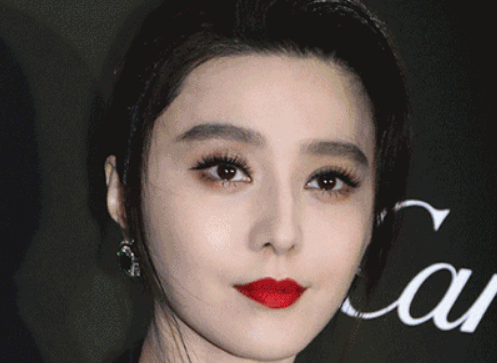 浆果色妆容怎么化 ​浆果色口红适合什么人