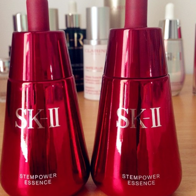 SK2小红瓶和小灯泡哪个好 区别有哪些