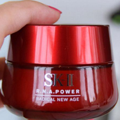 sk2大红瓶面霜分滋润和清爽型吗 与百优面霜哪个好
