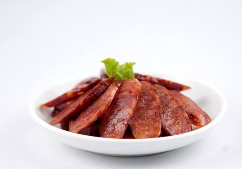灌香肠为什么要加白酒 灌香肠可以加料酒吗