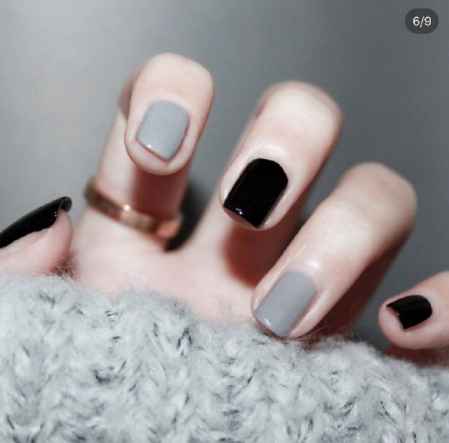 配色超级好看的春季跳色美甲