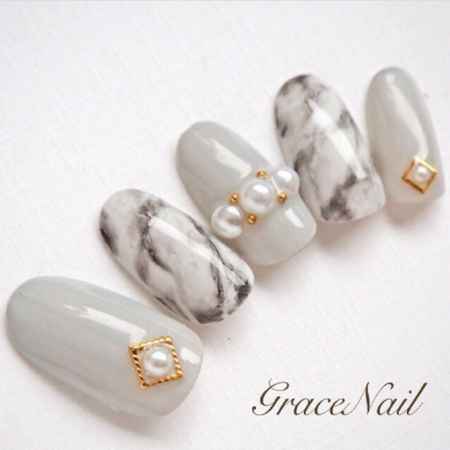 气质成**人的通勤风美甲图片 