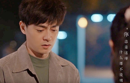 《乔家的儿女》王一丁知道自己不是亲生的吗
