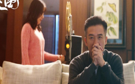 《突围》中林满江和石红杏为何会产生冲突