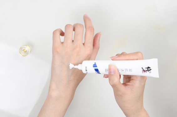 修正祛斑霜真的能去掉脸上的斑吗 修正祛斑霜使用方法
