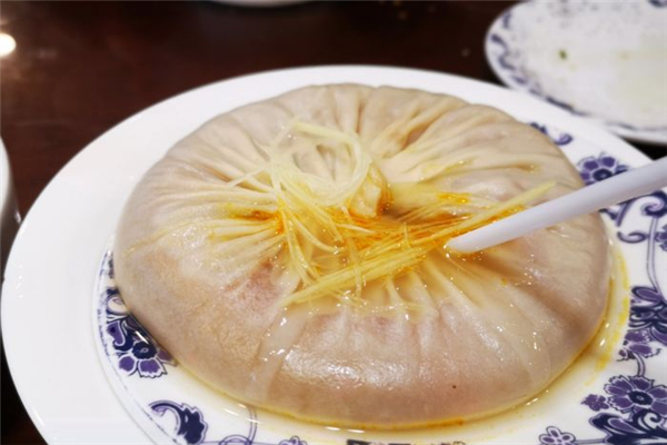 蟹黄汤包的吃法 蟹黄汤包哪里最出名
