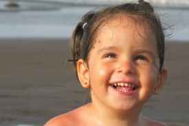 姓邓以萧字结尾的女孩名字