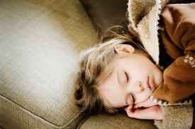 姓裴以琬字开头的女孩名字