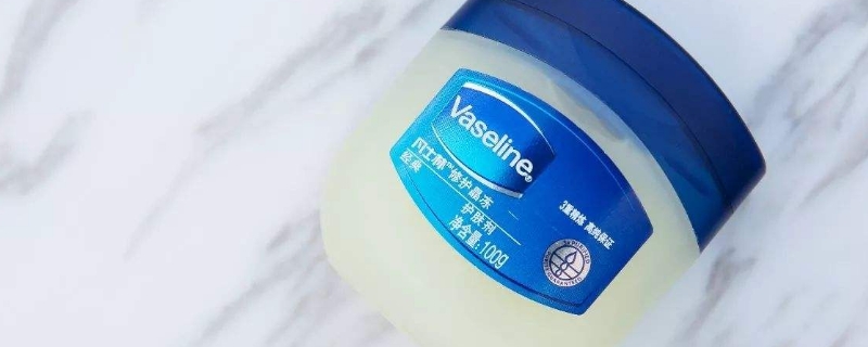 凡士林有激素成分吗 凡士林的使用方法 凡士林有激素成分吗 凡士林的使用方法