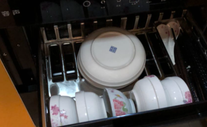碗筷一直放消毒柜有什么影响没 消毒柜放什么材质餐具