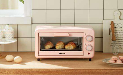 烤箱和冰箱能用同一电源吗 烤箱和冰箱能放在一起吗