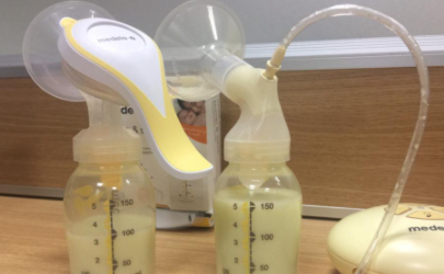 吸奶器吸母乳要加热吗 母乳冷藏后如何温奶