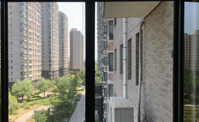 怎么清除纱窗上的脏东西 不用拆卸怎么洗纱窗