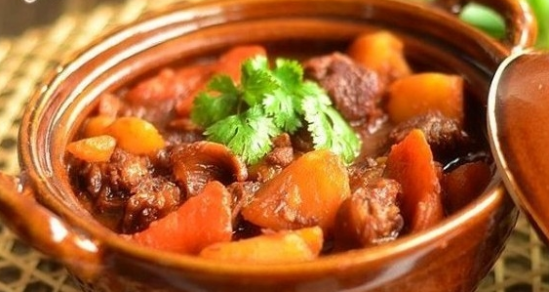 番茄洋葱牛肉的家常做法 23decef611d05c90be75fa3effc922dd_550_0.jpeg