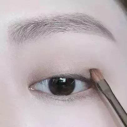 怎样涂腮红简单好看 1897daa544a746c282d4503c1d240836_450_0.jpeg