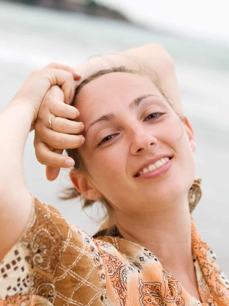 干燥秋季如何深度护唇打造娇嫩唇肌