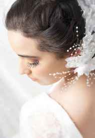 日本东京美女时尚街拍 精致细节点亮街头搭配